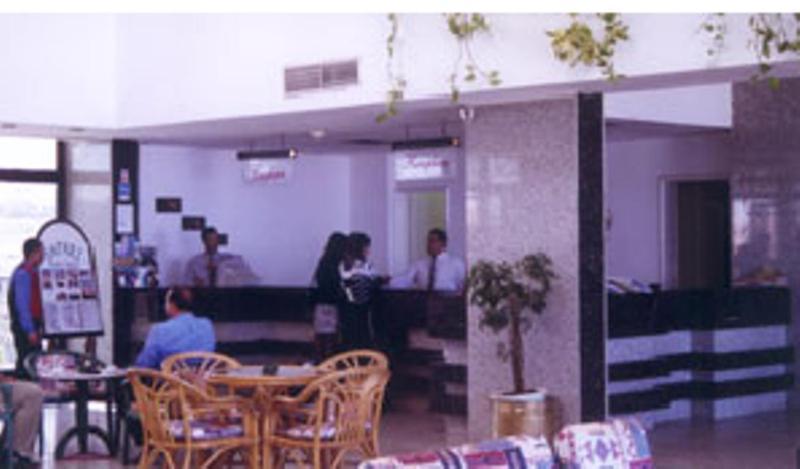 Beirut Hotel Hurghada Exterior foto